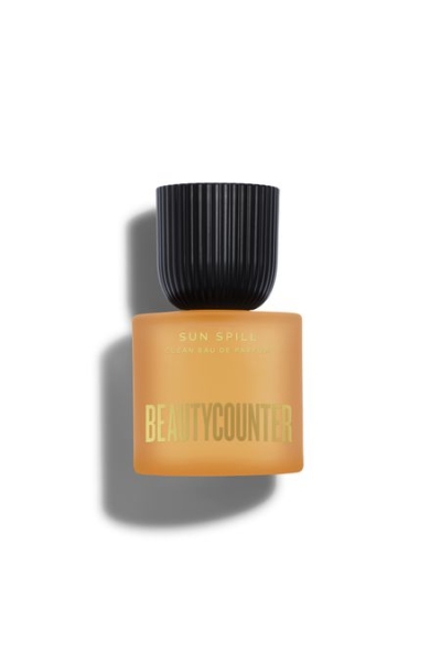 Beautycounter's New Fragrance Is Like Summer In a Bottle